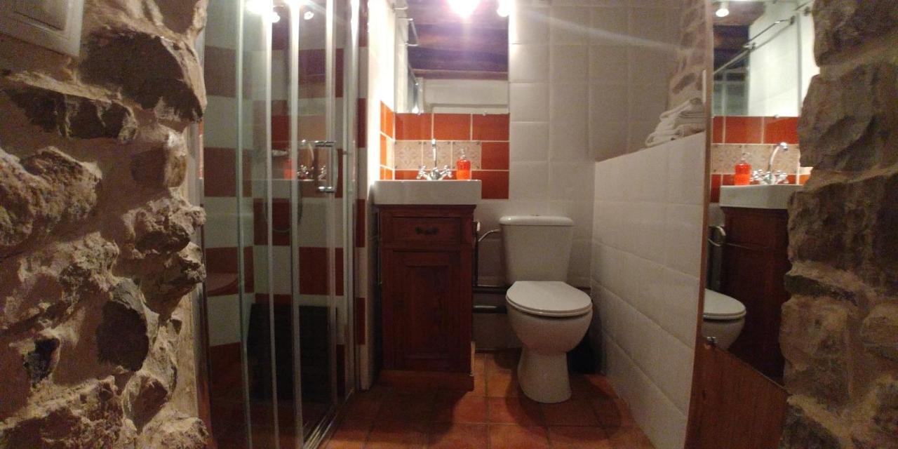 Апартаменты Apartamento Sierra De Guara Паулес Экстерьер фото